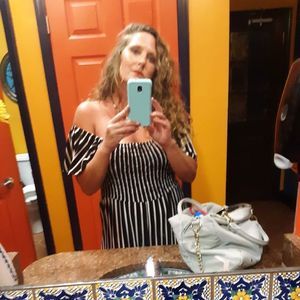 Meet your Posher, Annette